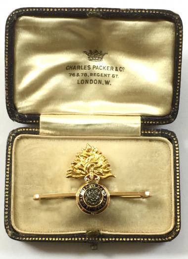 WW1 Royal Fusiliers 15ct Gold & Enamel Regimental Sweetheart Brooch, Housed in Original Presentation Case by Charles Packer & Co, London.