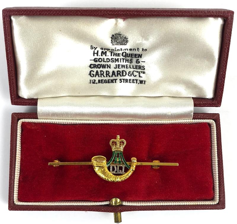Durham Light Infantry 1960 gold & enamel regimental brooch by Garrard & Co.