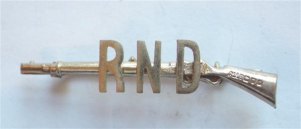 WW1 Royal Naval Division 1918 silver RND rifle brooch