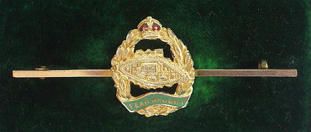 Royal Tank Regiment gold and enamel sweetheart brooch