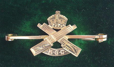 Machine Gun Corps gold regimental sweetheart brooch