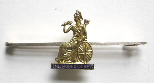WW1 The Norfolk Regiment gold sweetheart brooch