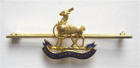 Royal Warwickshire Regiment gold and enamel sweetheart brooch