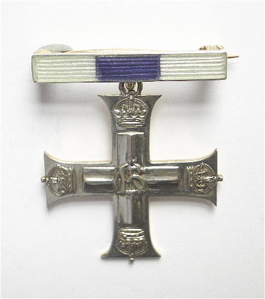 WW1 Military Cross miniature medal superb quality brooch