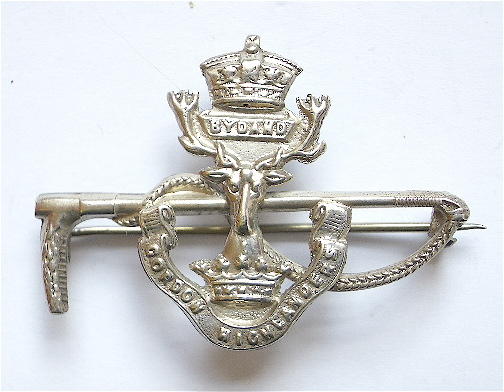 Gordon Highlanders 1905 silver hunting crop regimental brooch