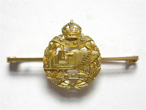 Tank Corps 15ct gold regimental sweetheart brooch