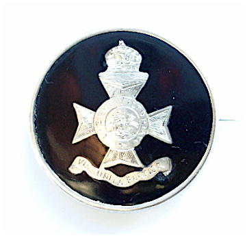9th County of London Queen Victorias Rifles 1915 silver sweetheart brooch