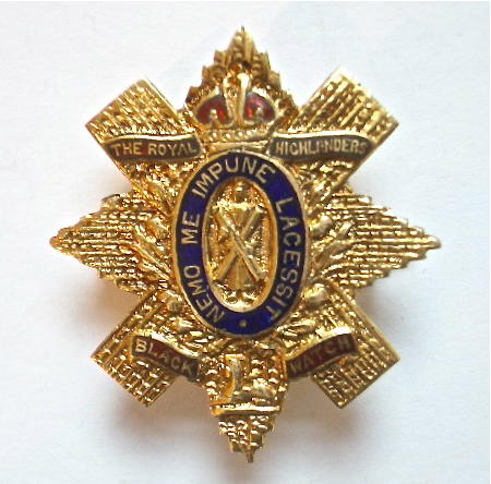 Black Watch Royal Highlanders 15ct gold and enamel sweetheart brooch