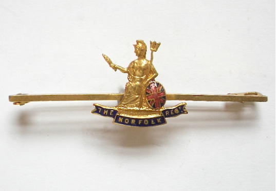 Norfolk Regiment gilt and enamel sweetheart brooch