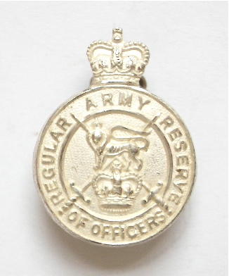 Regular Army Reserve of Officers silver pin badge