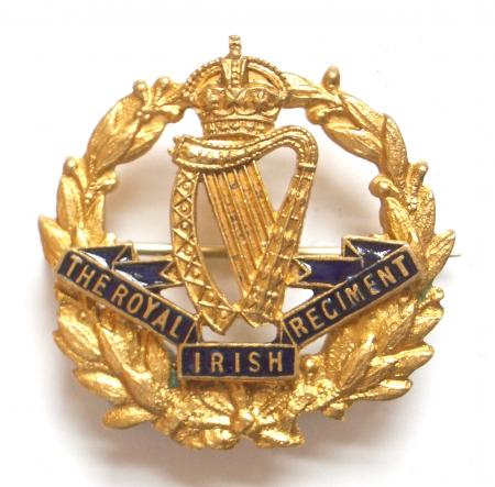 Royal Irish Regiment gilt and enamel sweetheart brooch