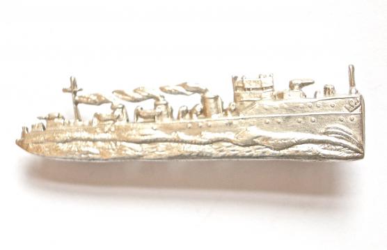 Royal Navy Battleship 1915 hallmarked silver sweetheart brooch