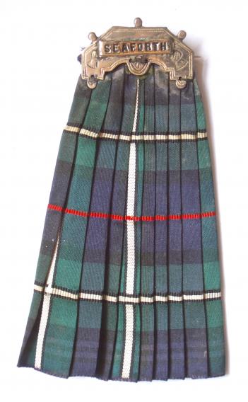 Seaforth Highlanders Scottish kilt and sporran sweetheart brooch