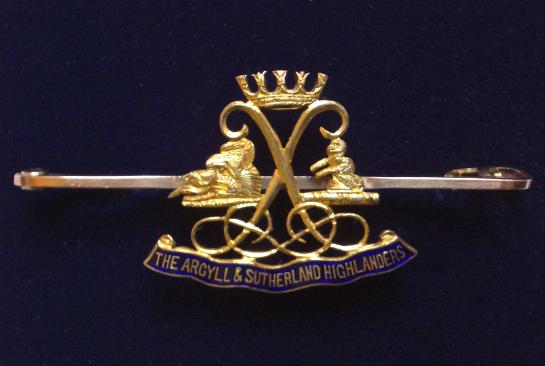 Argyll & Sutherland Highlanders gold regimental sweetheart brooch