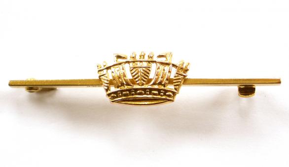 EIIR Royal Navy and Merchant Services, 9 Carat Gold Nautical Crown Brooch.