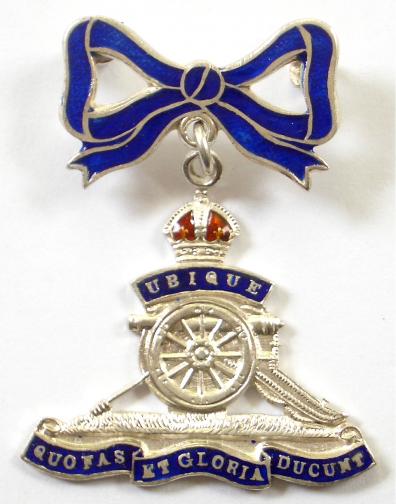 WW2 Royal Artillery Silver & Enamel Bow Pendant Regimental Sweetheart Brooch.