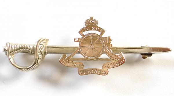 WW1 Royal Artillery 1915 Hallmarked Silver & Gold, 1912 Officer's Pattern Style Sword Sweetheart Brooch.