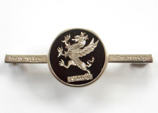 Royal Welsh Fusiliers silver regimental sweetheart brooch