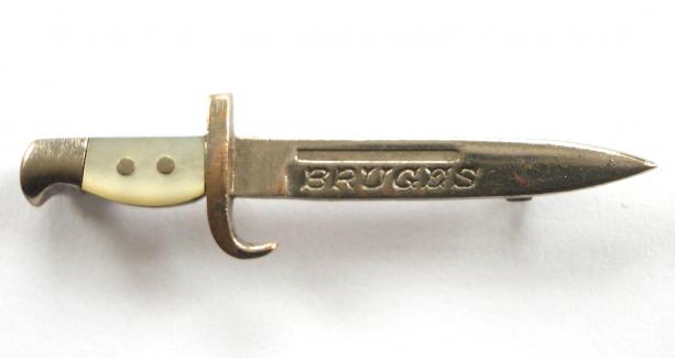 WW1 Bruges Miniature Bayonet Sweetheart Battle Brooch, Length 39mm.