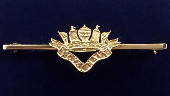 WW1 Royal Navy gold nautical crown brooch