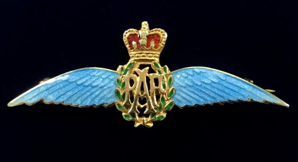 EIIR Royal Air Force Pilot's Wing, 1987 Hallmarked Gold Guilloche Translucent Enamel RAF Sweetheart Brooch.