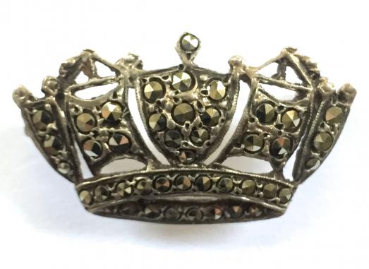 Royal Navy and Merchant Services, Silver & Marcasite Nautical Crown Brooch.