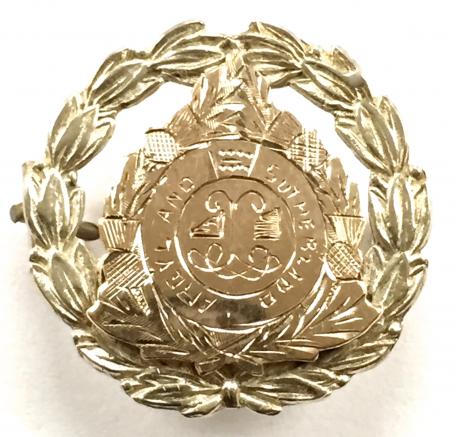 WW1 Argyll & Sutherland Highlanders Gold on Silver Scottish Regimental Sweetheart Brooch.