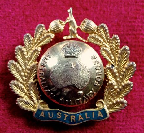 WW1 Australian Military Forces Button & Kangaroo Regimental Sweetheart Brooch.