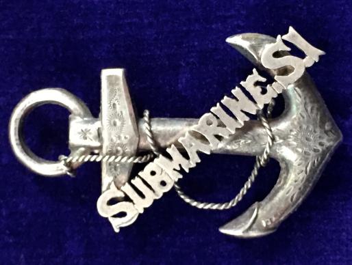 Royal Navy Submarine Service S-Class.I Hallmarked 1914 Silver Anchor Brooch in 'By Appointment to the Admirality' Display Box.
