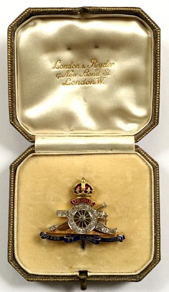 WW1 Royal Artillery Diamond Set Enamel RA Regimental Sweetheart Brooch Housed in Original London & Ryder Leather Case.