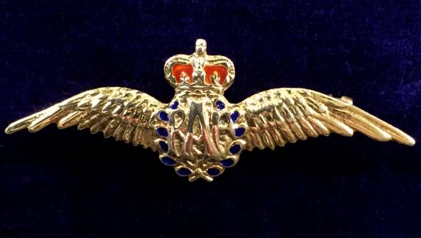 EIIR Royal Air Force Pilot's Wing, 1959 Hallmarked Gold & Enamel RAF Sweetheart Brooch by Deakin & Francis.