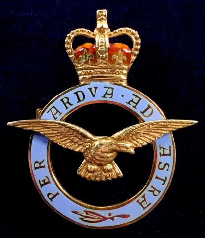 EIIR Royal Air Force, 1979 Hallmarked Gold & Enamel RAF Per Ardva Ad Astra Eagle Brooch.