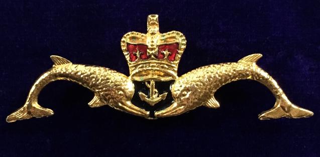 EIIR Royal Navy Submarine Service Gilt & Enamel Dolphin Anchor Badge by W.J.D. Ltd B'Ham.