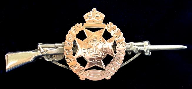 The Rifle Brigade 1914 silver gold rifle sweetheart brooch