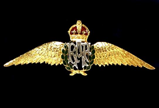 Royal Air Force Pilot's Wing circa 1940's Gold & Enamel RAF Sweetheart Brooch.