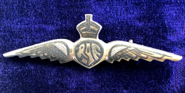 WW2 Royal Air Force Pilot's Wing Middle Eastern Niello Metalwork RAF Sweetheart Brooch.