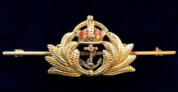 WW1 Royal Navy Officer Style 9 Carat Gold and Enamel Bar Brooch.