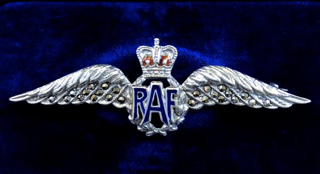 Royal Air Force pilot's wing silver marcasitel RAF sweetheart brooch