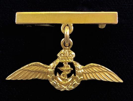 Royal Navy Fleet Air Arm gold sweetheart brooch