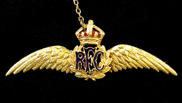 Royal Flying Corps pilot's wing gold RFC sweetheart brooch by Charles Packer