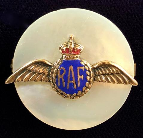 WW2 Royal Air Force pilot's wing RAF sweetheart brooch