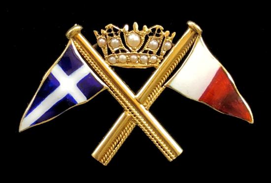 Royal Navy Signalling Flags 14ct naval crown brooch