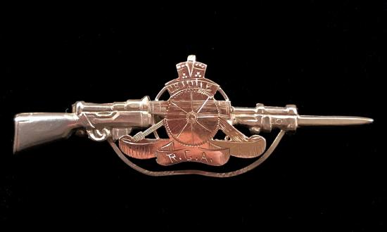 Royal Garrison Artillery 1918 silver rifle sweetheart brooch