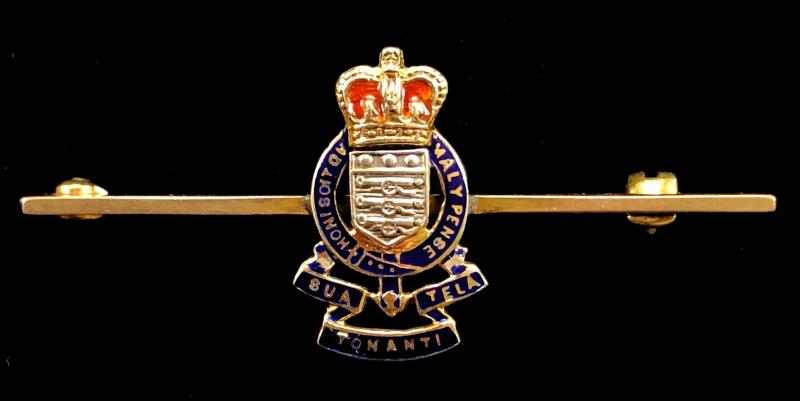Royal Army Ordnance Corps 1953 gold regimental brooch