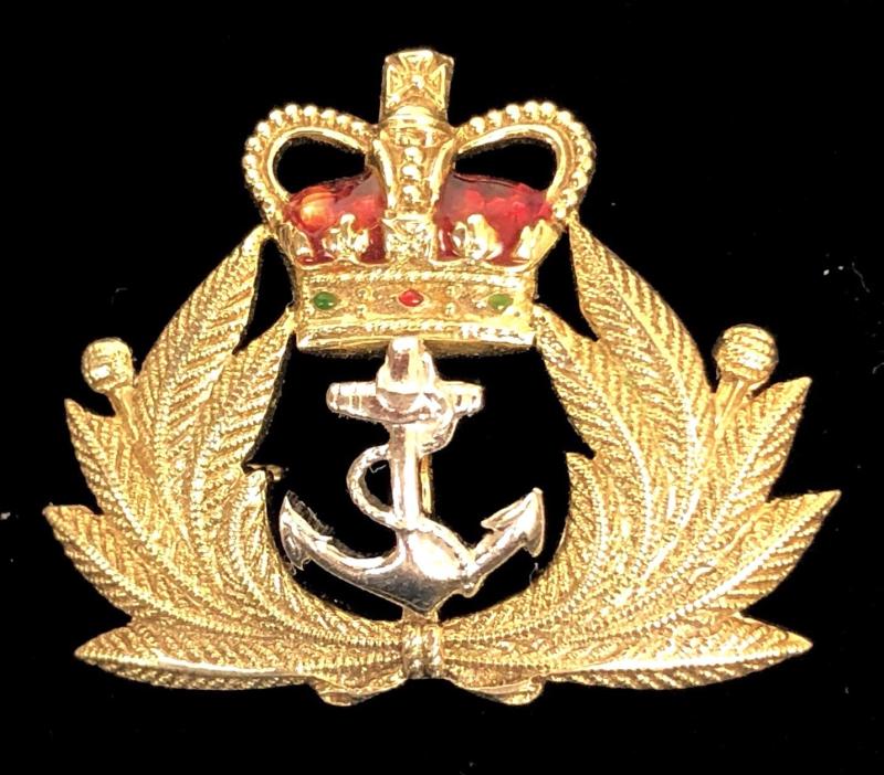 Royal Navy 1986 9ct Gold Brooch by Cropp & Farr London