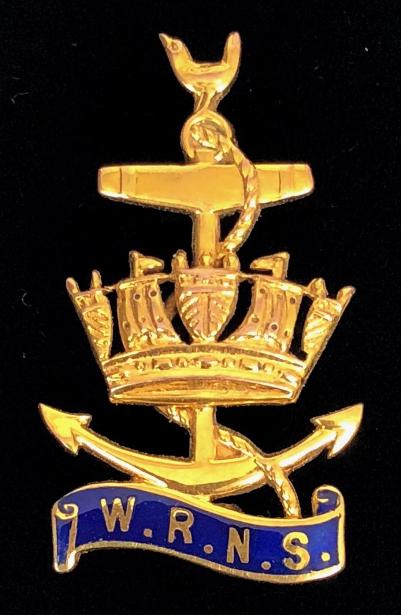 Women's Royal Naval Service WRNS 1968 gold brooch by Garrard & Co London
