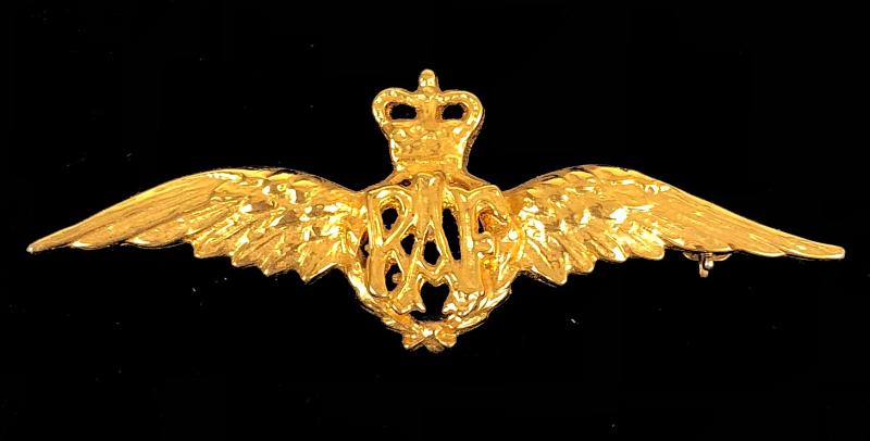 Royal Air Force Pilot Wing 1996 hallmarked silver RAF sweetheart brooch