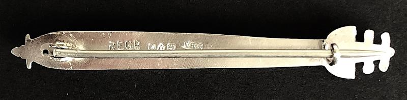 Royal Navy HMS King Edward VII 1915 Hm silver torpedo pin badge
